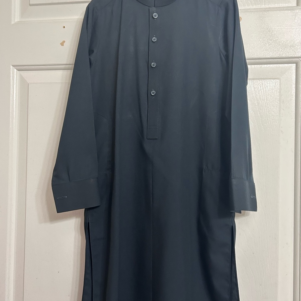 BRAND NEW!! Dark Gray Long Sleeve Tunic